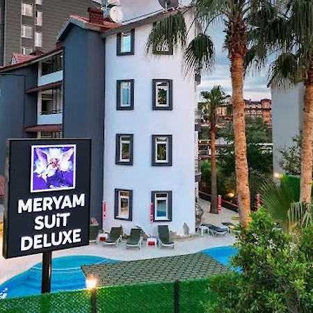 Meryam Sueit Deluxe *