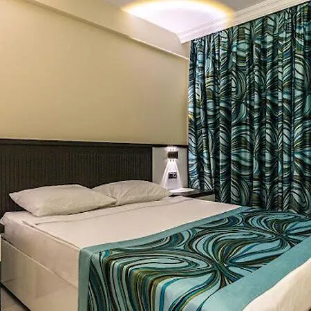 Meryam Deluxe 4* Side