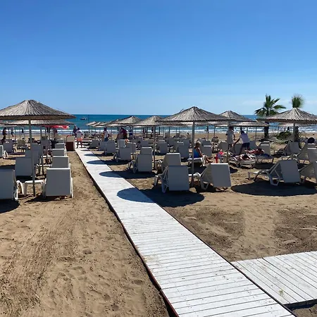 Meryam Deluxe Oda ve Kahvaltı 4*