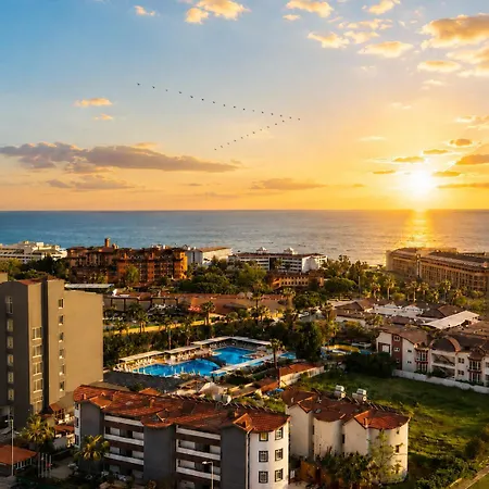 Meryam Deluxe 4*