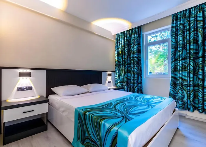 Bed & Breakfast Meryam Deluxe Side